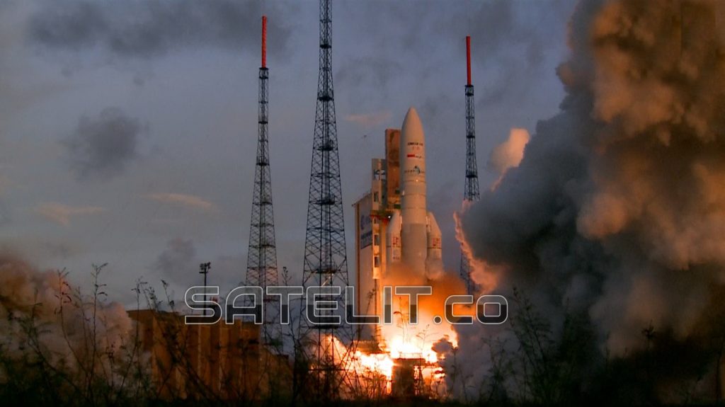 Satelit BRIsat Berhasil Diluncurkan